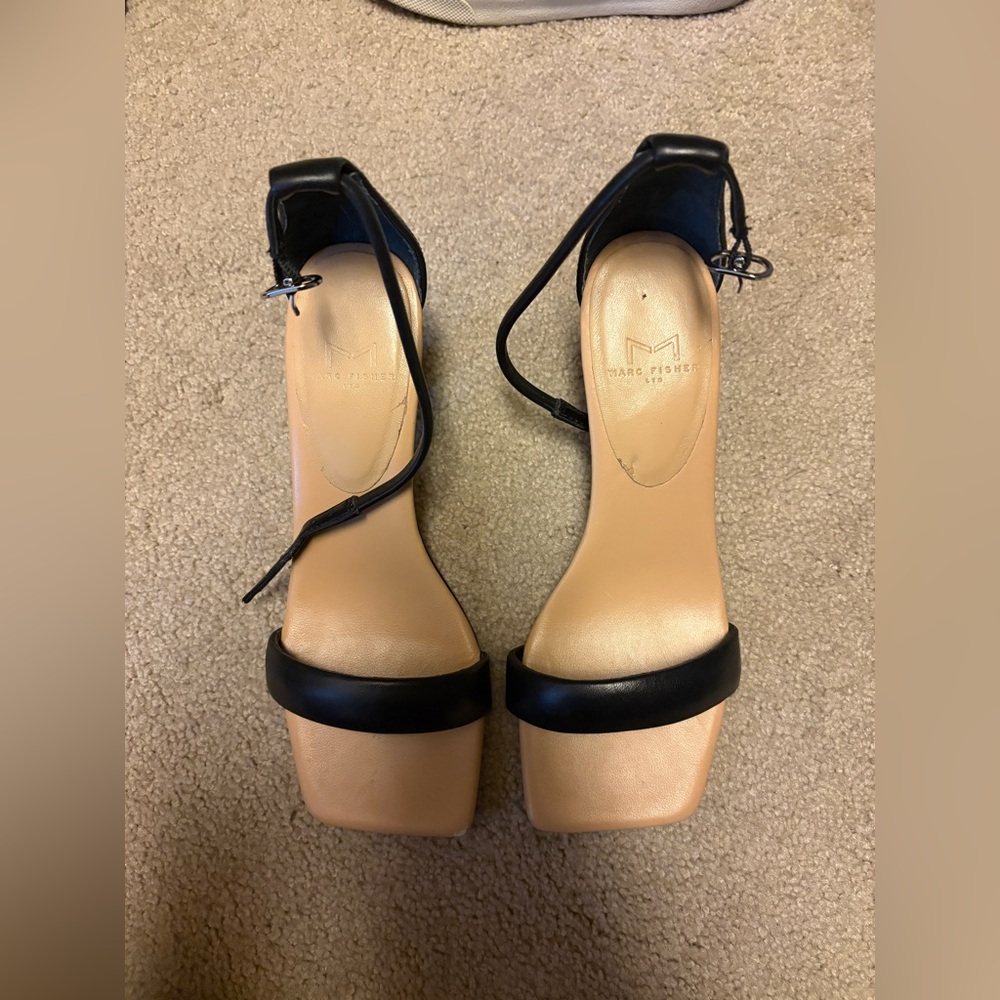 Marc Fisher LTD Derine Ankle Strap Sandal- lightly worn